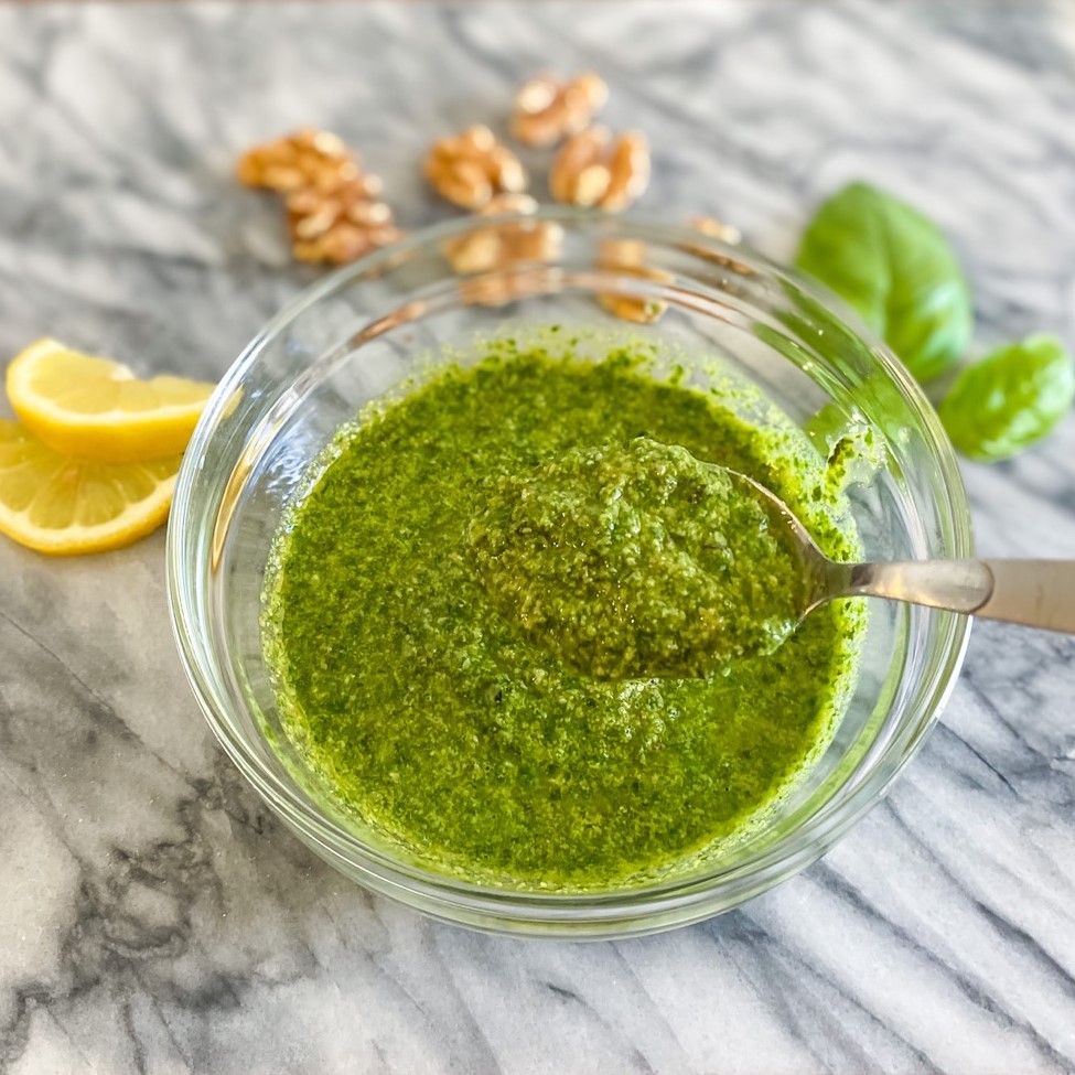 Whole30 Pesto